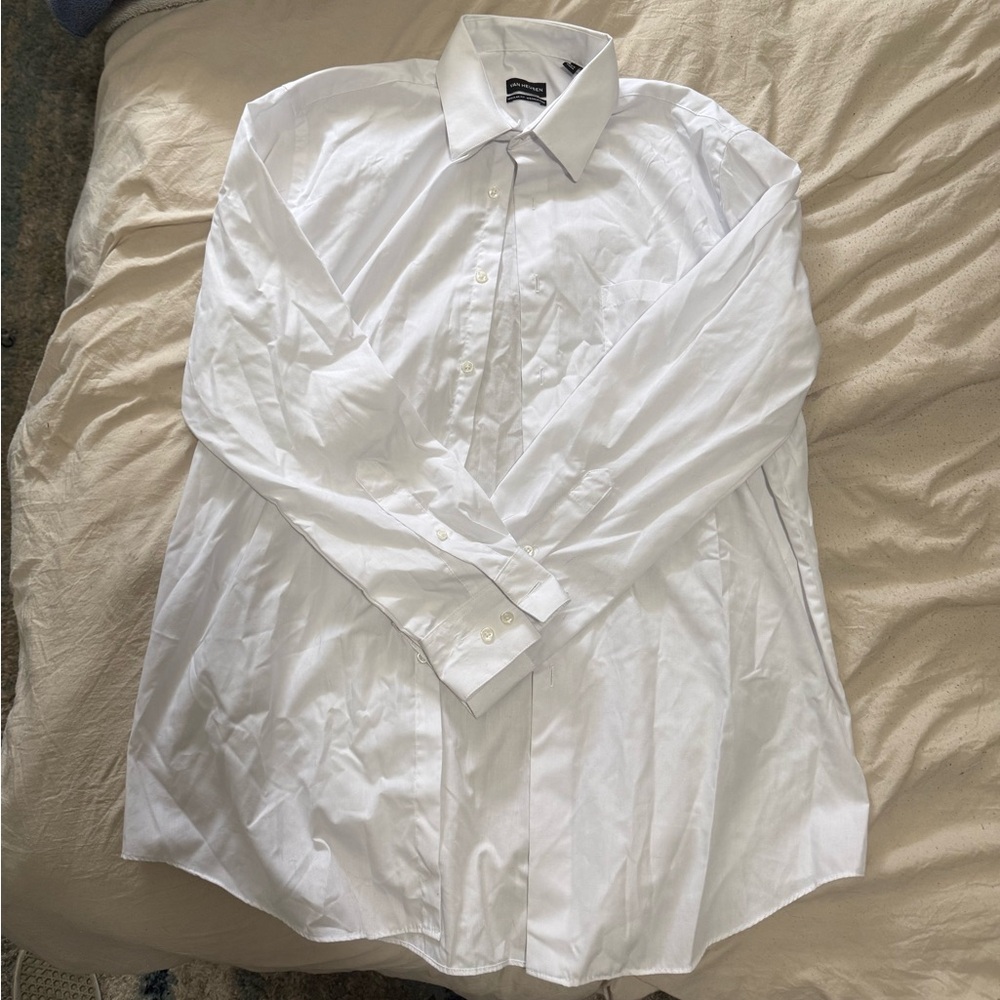Van Heusen Classic White Dress Shirt